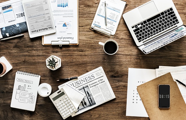 Een complete handleiding voor het personaliseren van bureau-onderleggers